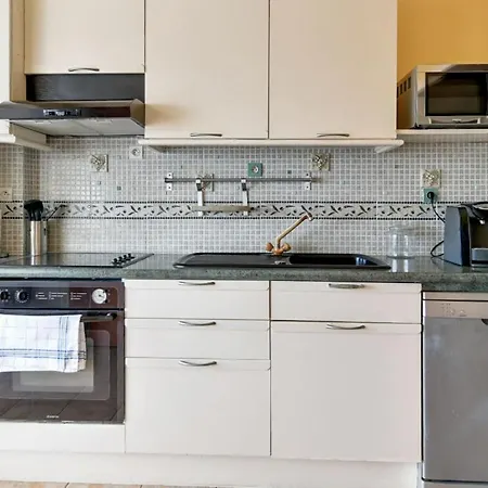 Apartment Ac Flat With Wonderful View On Le Lez In - Welkeys *