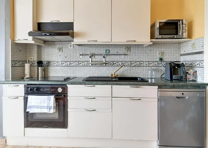 Apartament Ac Flat With Wonderful View On Le Lez In - Welkeys *
